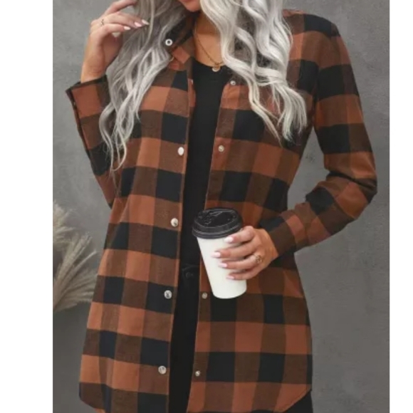 New boutique plaid shacket - Picture 10 of 16